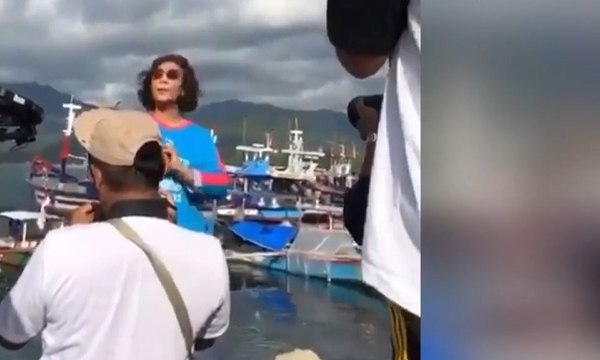 Menteri Susi Sampaikan Puisi Kau Bohong