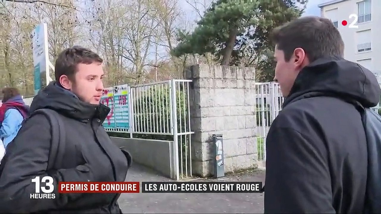 Réforme du permis de conduire : les auto-écoles voient rouge