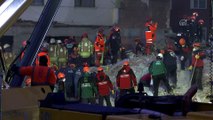 Kartal'da çöken binada arama kurtarma çalışmaları devam ediyor (1) - İSTANBUL