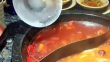 Sabias que é possível tirar o excesso de gordura da comida com gelo?