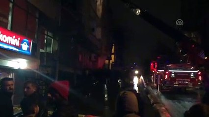 Bağcılar'da elektrik panosu patladı - İSTANBUL