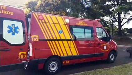 Ciclista se fere ao sofrer queda na Avenida Piquiri