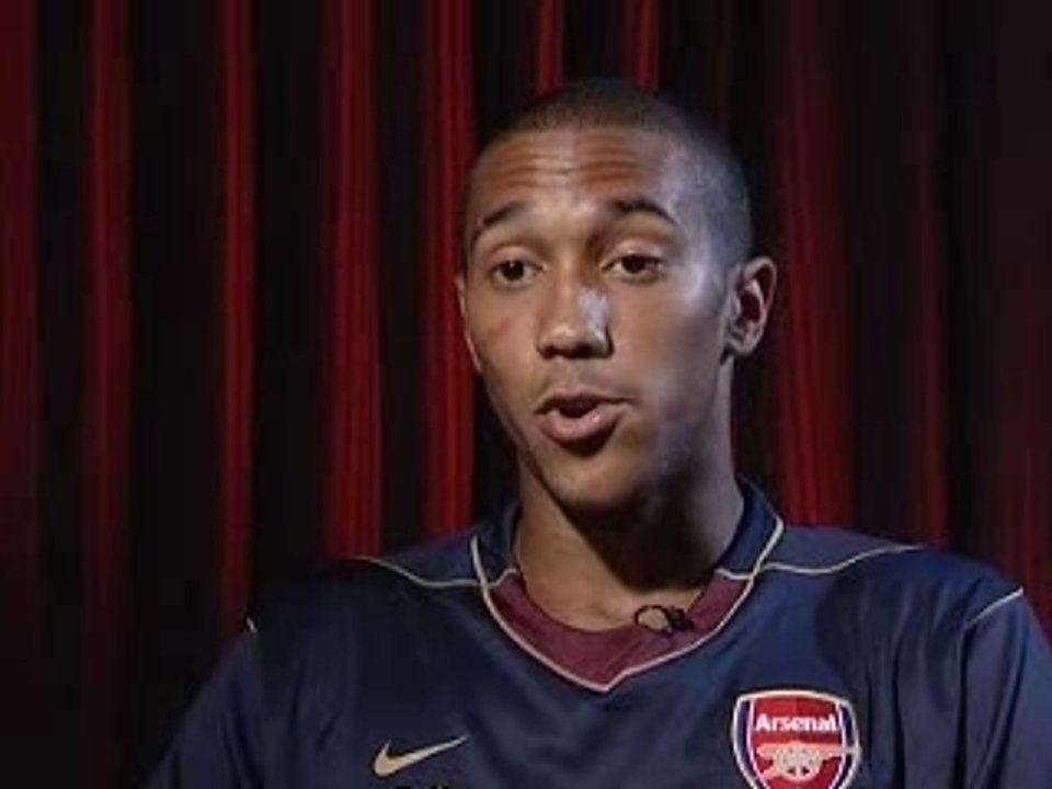 ARSENAL FC DECEMBER 18TH 2007 GAEL CLICHY