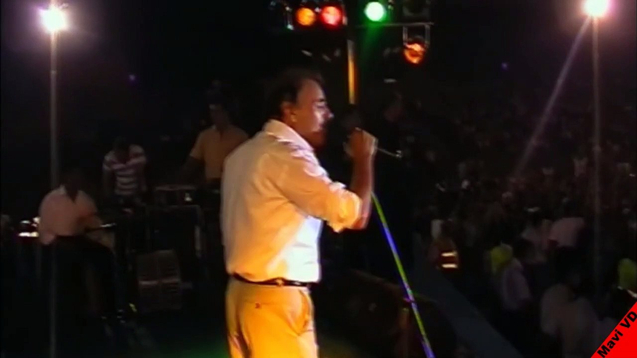 Ferdi Tayfur Sabahcı Kahvesi