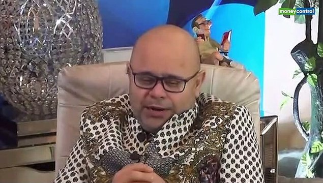 Top buy and sell ideas by Ashwani Gujral, Mitessh Thakkar, Prakash Gaba for short term