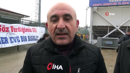 Ailelerine sigarayı bıraktıracağına söz veren veren çocuklar bisikleti kaptı