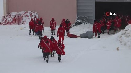 Kahramanmaraş'ta Dondurucu Soğukta Umke'den Kurtarma Operasyonu