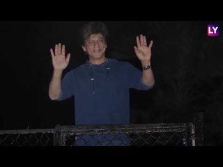 शाहरुख खान का 53वां जन्मदिन आज, बधाई देने उमड़े फैंस