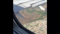 Un passager filme le moteur de l'avion en feu après qu'il ait percuté un oiseau