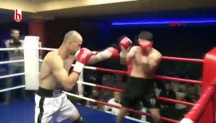 Şampiyon boksör ölü bulundu!