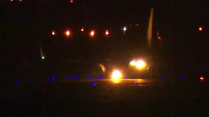 靑 "오산 기지 착륙 美 수송기에 비건 탑승 안 해" / YTN