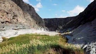 Wandern im Oman: Auf Entdeckungstour ins malerische Wadi Lasmu