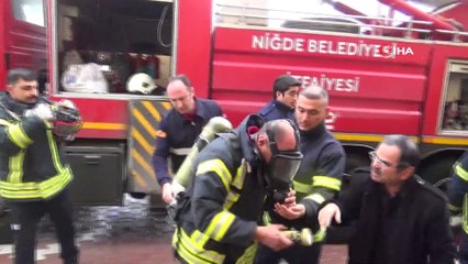 Niğde'de tarihi Alaaddin Camii'nde yangın çıktı