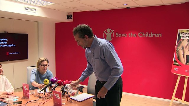 Save The Children alerta de pobreza infantil en 2030