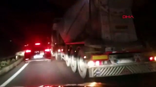 Muğla Köpeklerden Kaçarken Tır'ın Çarptığı İnşaat İşçisi Yaşamını Yitirdi