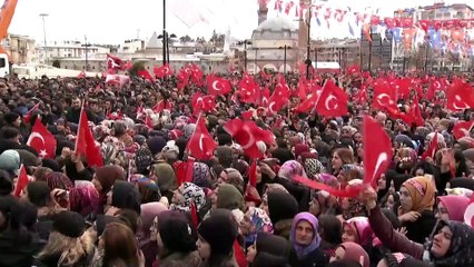 Cumhurbaşkanı Erdoğan: 'Bizi George, Hans, bir yerlerden vurmak istiyor, bunlar da George'a, Hans'a el ayak oluyorlar' - SİVAS