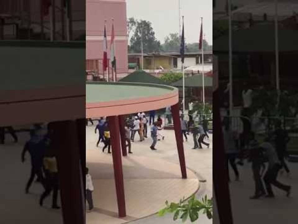 Attaque contre des écoles à Abidjan