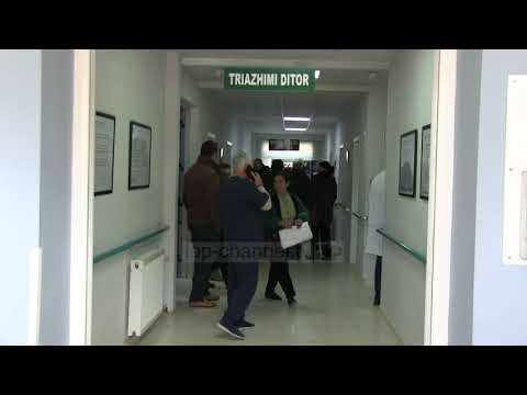 Fier, pezullohen mjekët e urgjencës - Top Channel Albania - News - Lajme