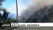 شاهد: ثورة بركان كارانغيتانغ في إندونيسيا يجبر المئات على الفرار