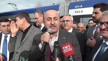 Bakan Çavuşoğlu, Tramvay Hattında Test Sürüşü Yaptı