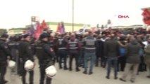 İzmir Tariş'te İşten Çıkartılan İşçilere, Sendika Desteği