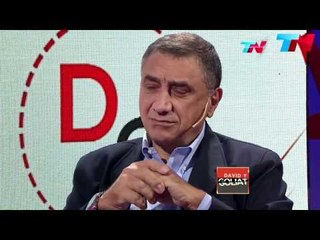 David y Goliat (30/08/2015) Sobrevivir a una tragedia aérea - Bloque 1