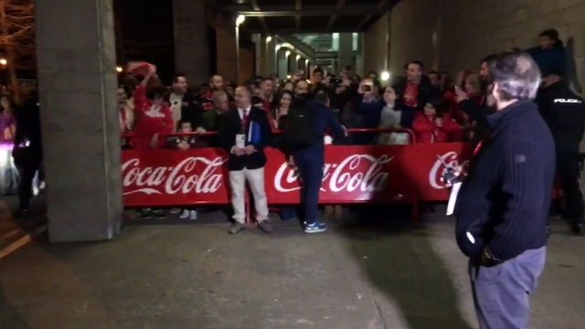 Llegada del Sporting al Molinón