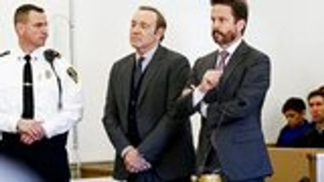 Kevin Spacey Demands Dismissal of Sexual Assault Lawsuit Due To Accuser's Anonymity | THR News