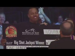 Metió un triple y se gano  $100 mil dólares