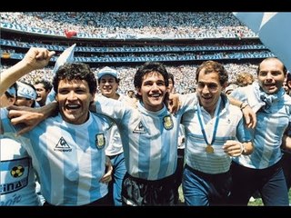 Los campeones del 86 viajaron a Tilcara a cumplir su promesa