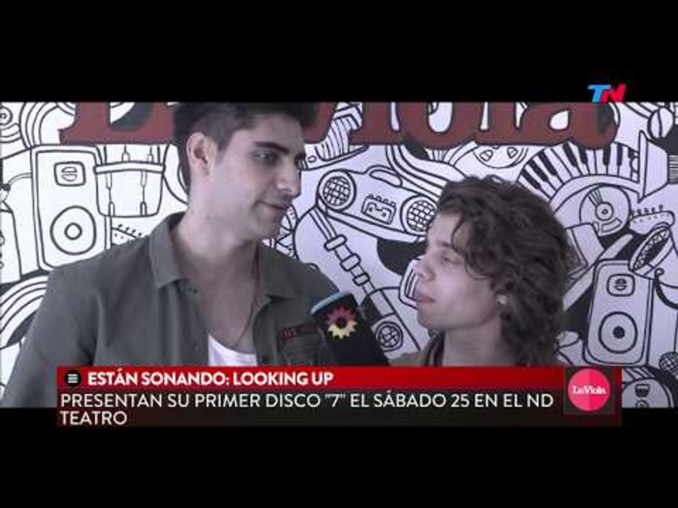 Está sonando: Looking Up