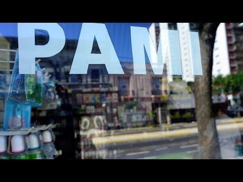 PAMI: Macri promete medicamentos más baratos