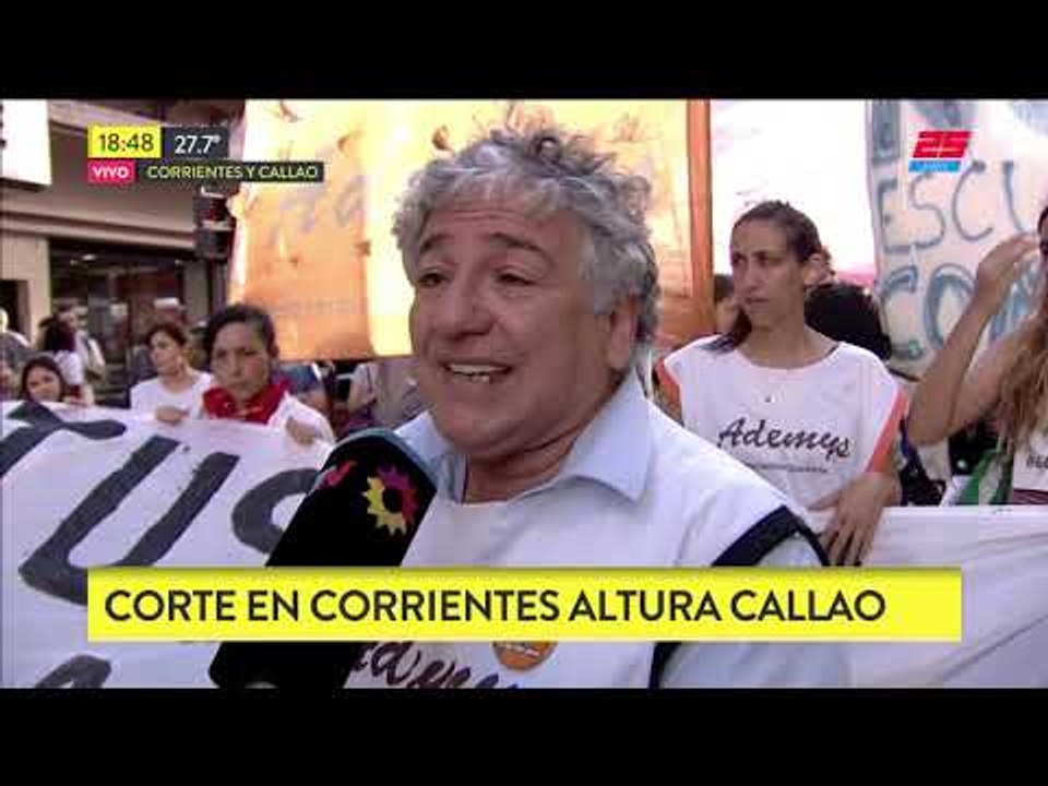 Marcha por el cierre de colegios nocturnos
