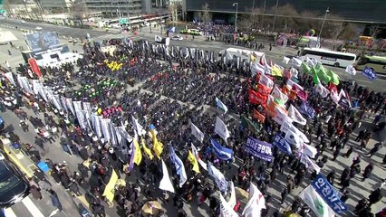故 김용균 씨 광화문 영결식..."비정규직 없는 세상으로" / YTN