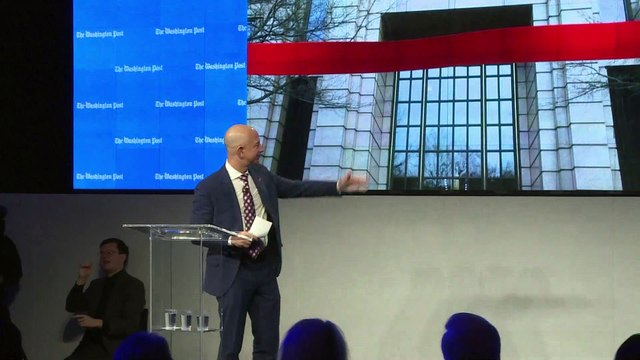 Bezos accuses Enquirer of 'blackmail' over intimate photos