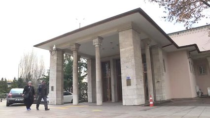 İstanbul ve İzmir'de Yeni Sanat Mekanları Seyirciyi Kucaklayacak