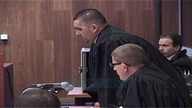 Si i shpëtoi vrasësi i 4 policëve burgimit të përjetshëm - News, Lajme - Vizion Plus