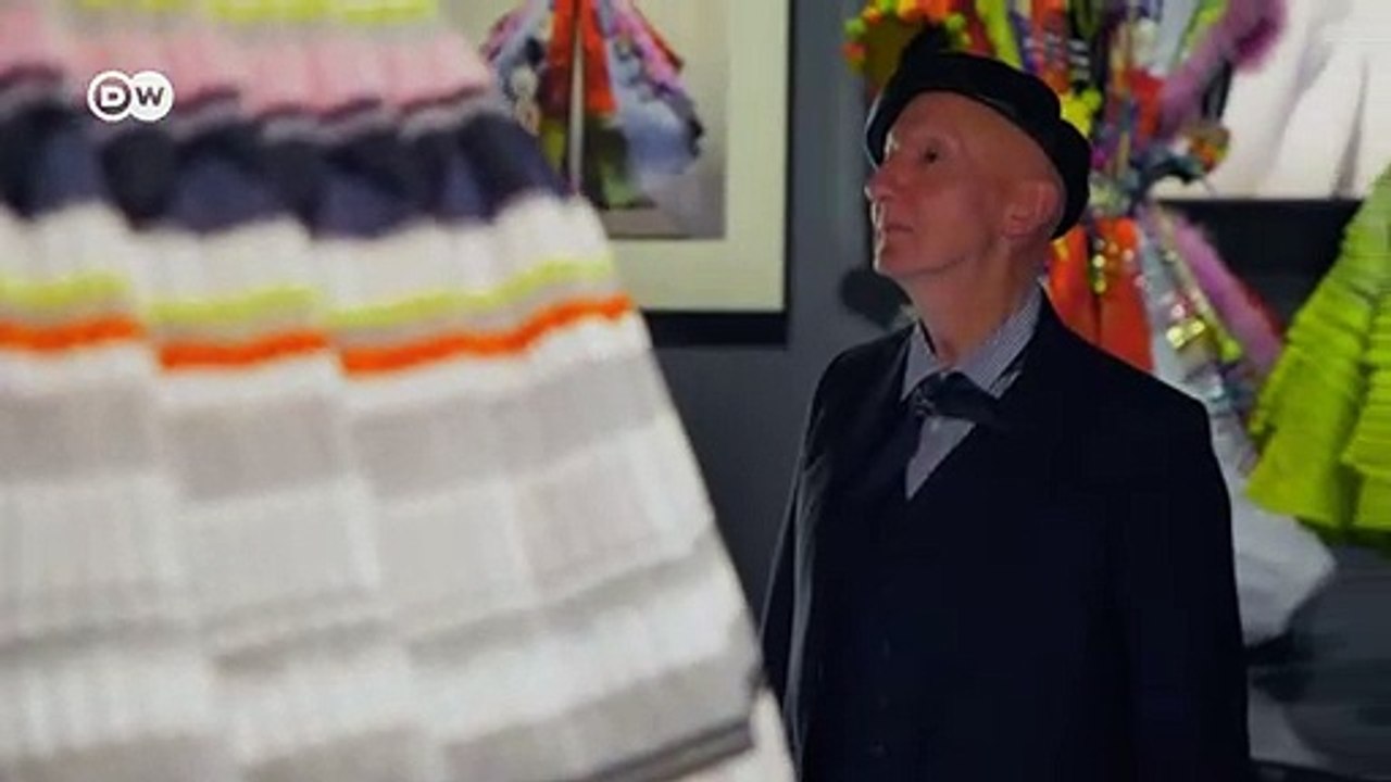 Haute Couture: Dior-Ausstellung in London | Euromaxx