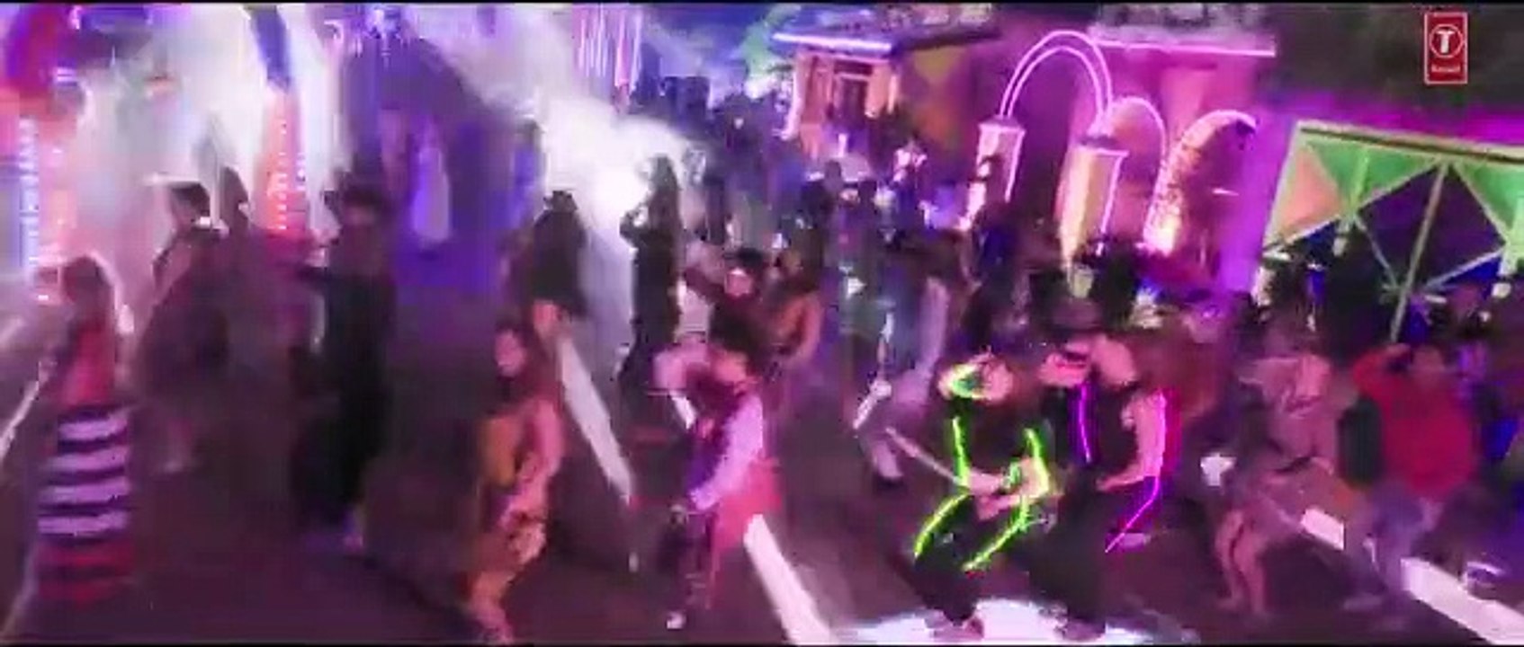 Aankh Marey  SIMMBA  Ranveer Singh, Sara  Tanishk B, Mika, Neha Kakkar, Kumar Sanu