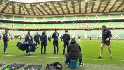 XV de France - Guirado : "Twickenham est un stade historique et mythique"