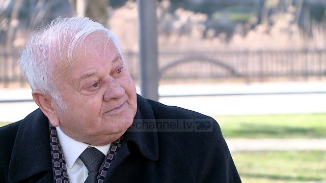 Ish-ushtaraku 80 vjeç fiton pensionin e rritur - Top Channel Albania - News - Lajme