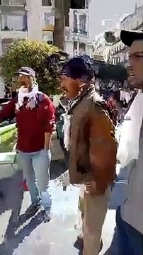 Un jeune algérois appelle les hommes du général Charles De Gaulle à lâcher le pouvoir !