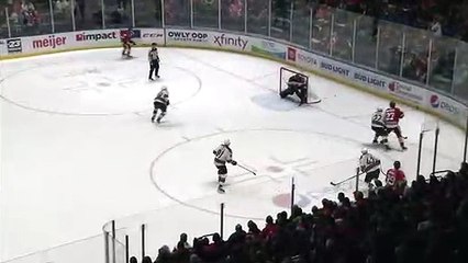 Tucson RoadRunners (5) Vs. Rockford IceHogs (3)