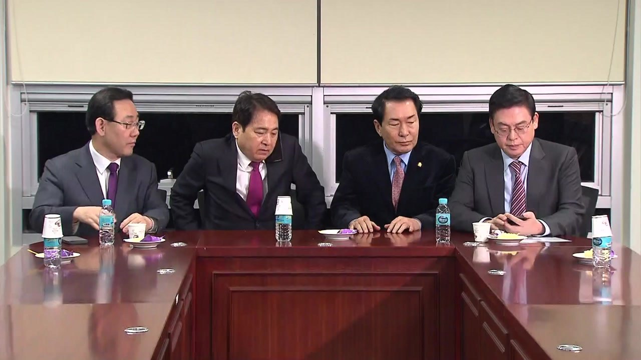 한국당 전당대회 보이콧 후보 6명 "보이콧 유지" / YTN