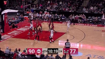 Johnny Hamilton (22 points) Highlights vs. Windy City Bulls