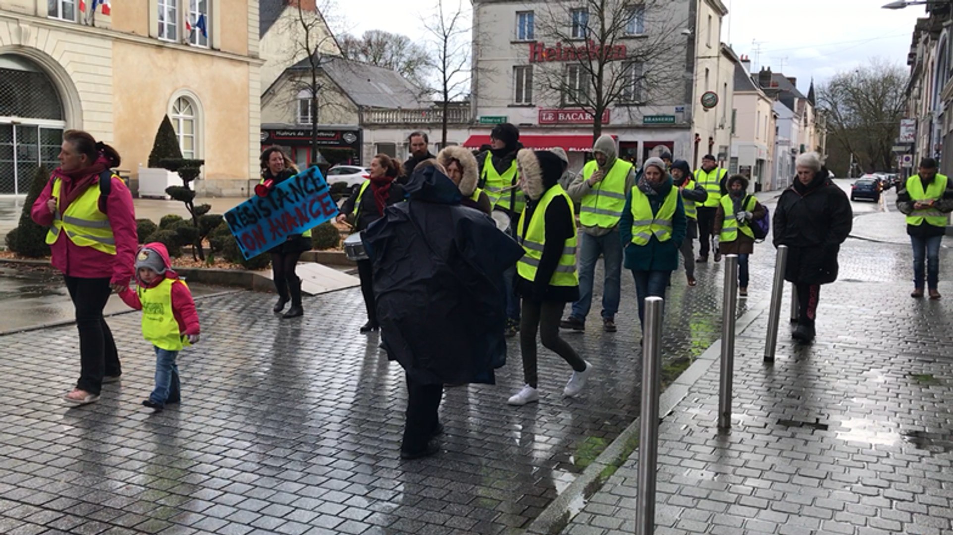 Un Défilé De Gilets Jaune Moins Nombreux Ce Dimanche 10 Février à Châteaubriant