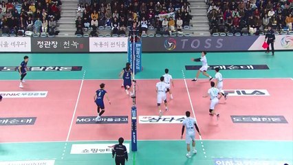 김학민 날았다...대한항공, 선두 비행 / YTN