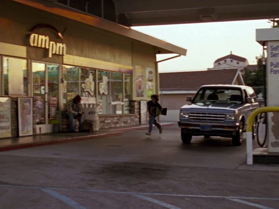 Mid90s -Running Late