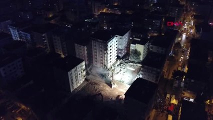 İstanbul Kartal'da Çöken Binanın Yanındaki Yunus Apartmanı Yıkılıyor