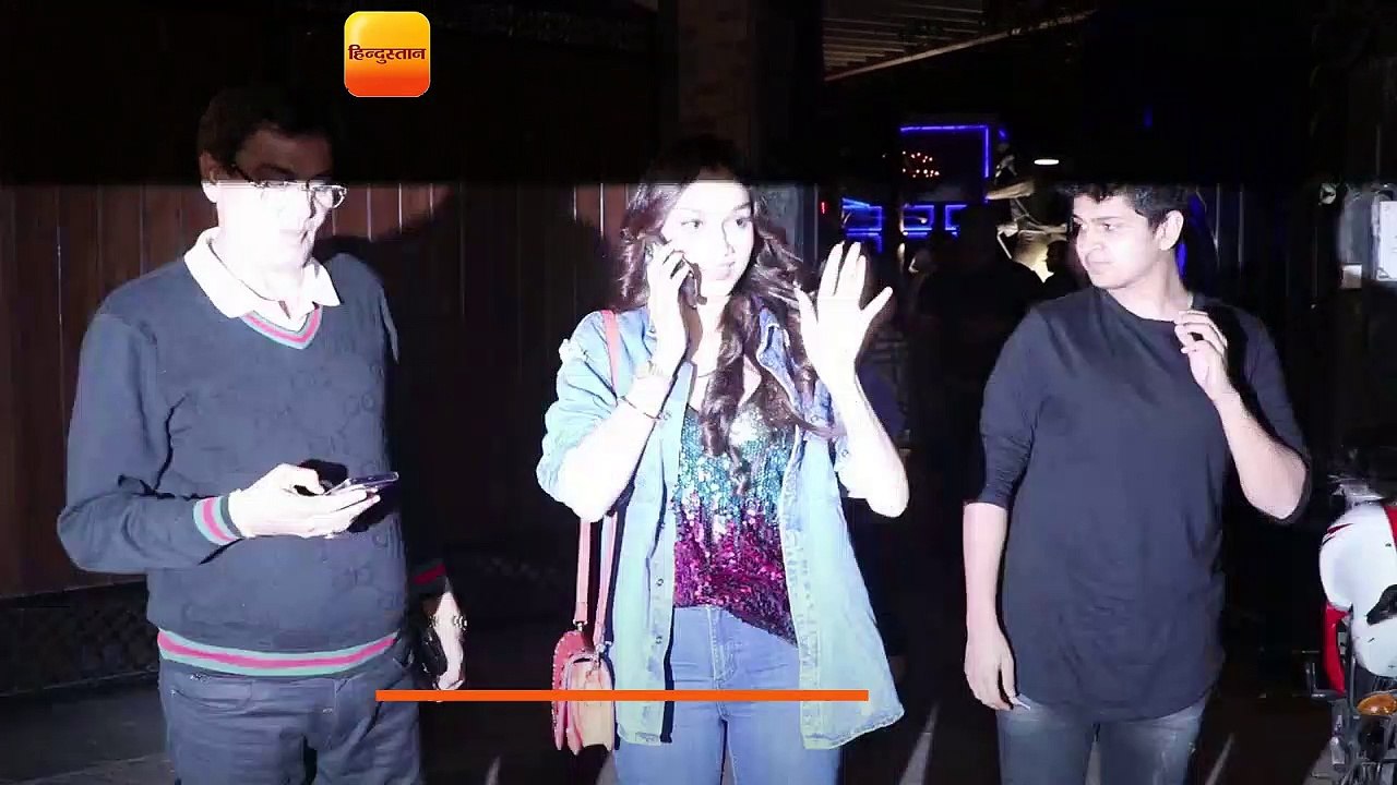 ALFIA JAFRY  CELEBRATING HER BIRTHDAY  WITH FATHER  RUMI JAFRY